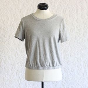 Who What Wear Basic Heather Gray Short Sleeve Elastic Crop Top T-Shirt